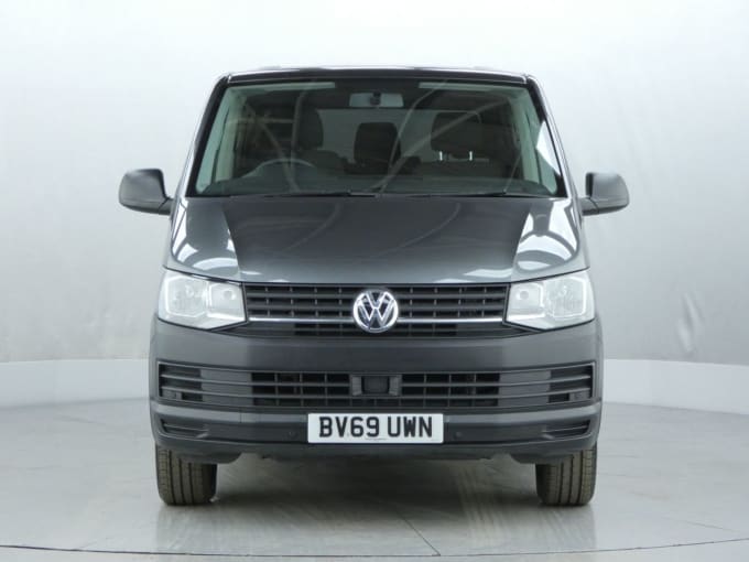 2025 Volkswagen Transporter Shuttle