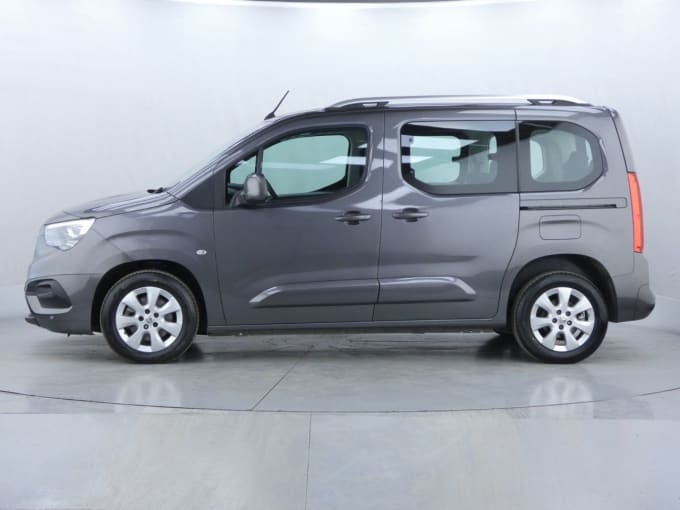 2025 Vauxhall Combo Life