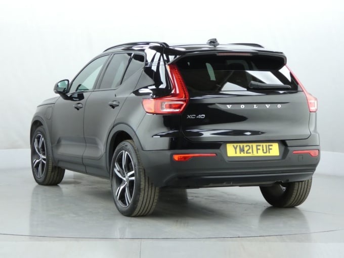 2025 Volvo Xc40