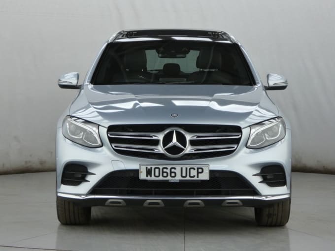 2025 Mercedes-benz Glc