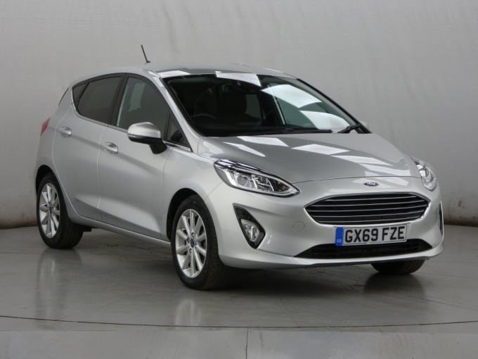 2025 Ford Fiesta