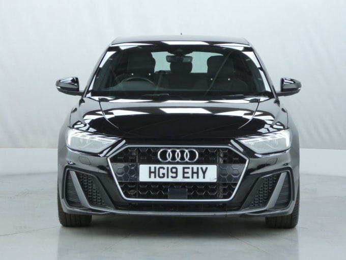 2025 Audi A1