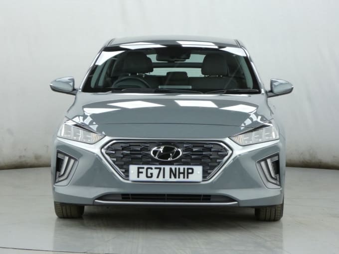 2025 Hyundai Ioniq