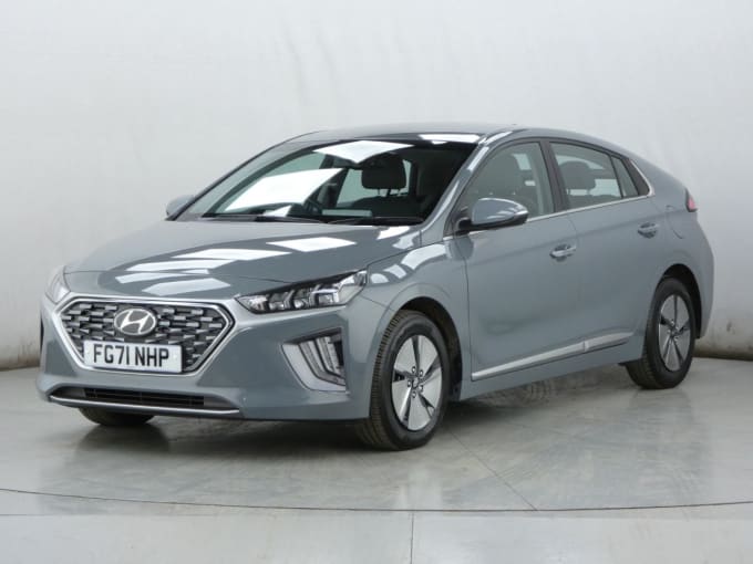 2025 Hyundai Ioniq