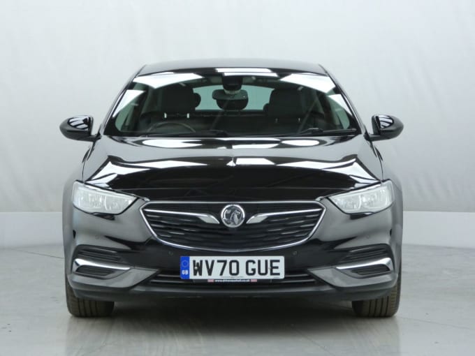 2025 Vauxhall Insignia