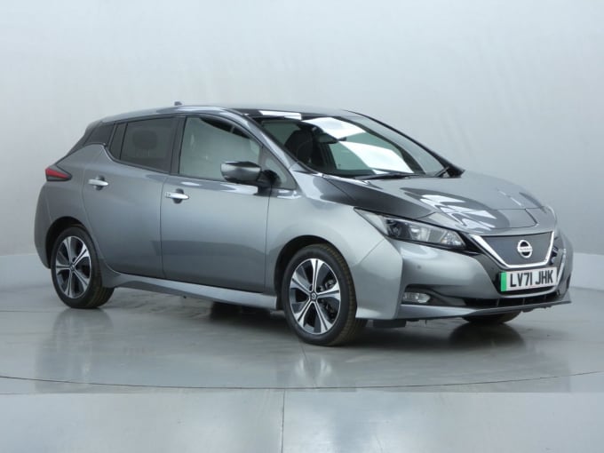 2025 Nissan Leaf