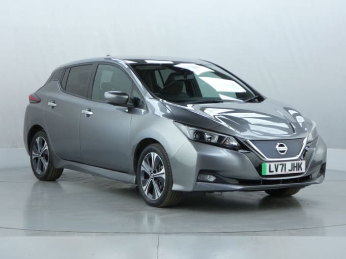 2025 Nissan Leaf