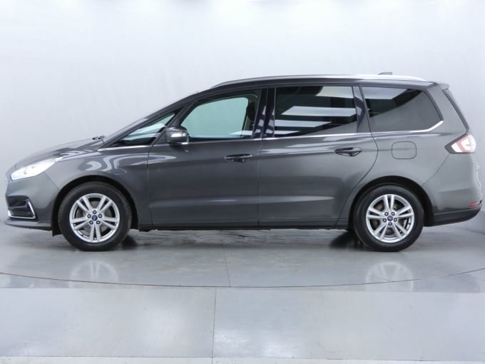 2025 Ford Galaxy