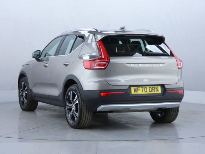 2025 Volvo Xc40