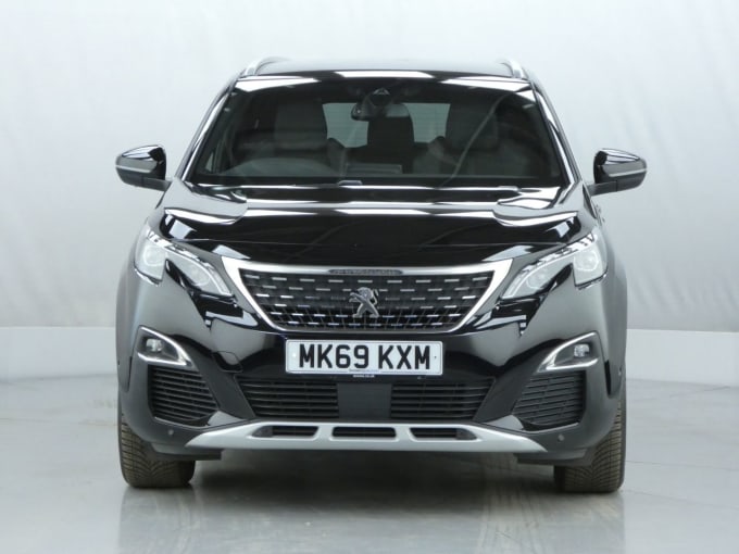 2025 Peugeot 5008