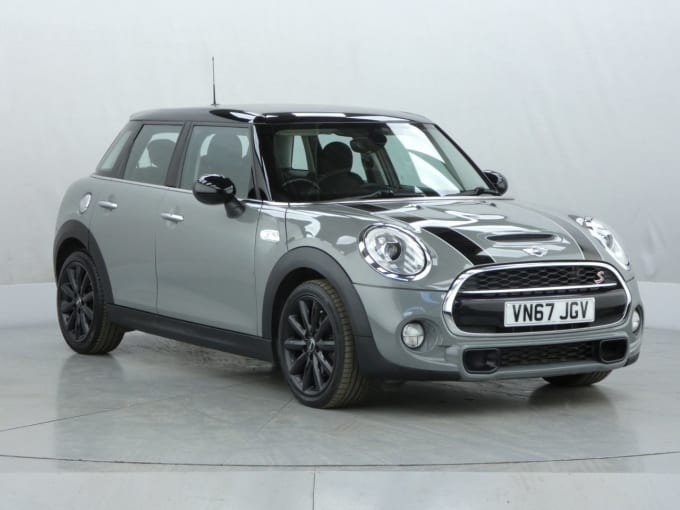 2025 Mini Hatch