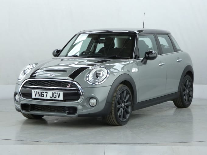 2025 Mini Hatch