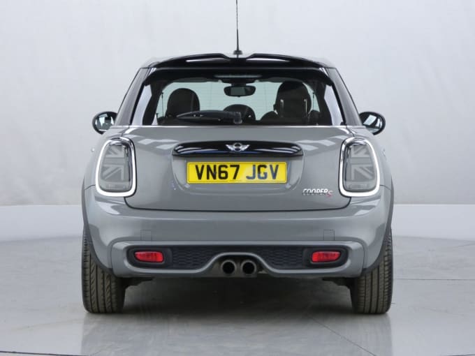 2025 Mini Hatch