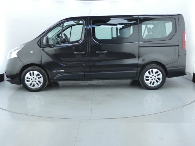 2025 Renault Trafic