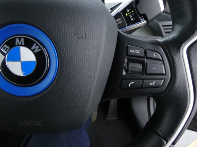 2025 BMW I3