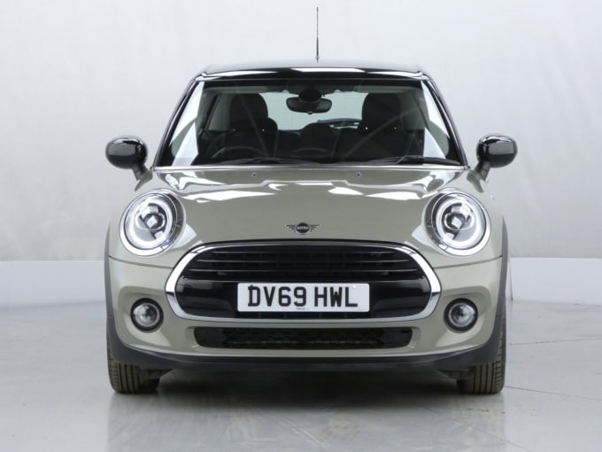 2025 Mini Hatch