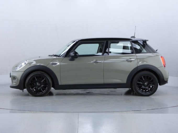 2025 Mini Hatch