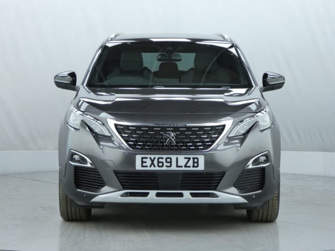 2025 Peugeot 5008