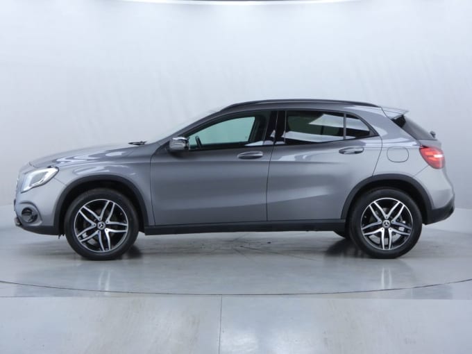 2025 Mercedes-benz Gla-class