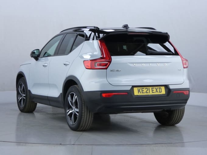 2025 Volvo Xc40