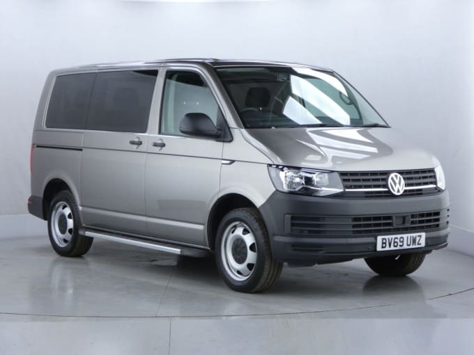 2025 Volkswagen Transporter Shuttle