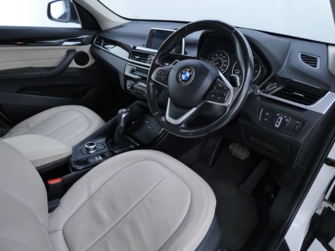 2025 BMW X1