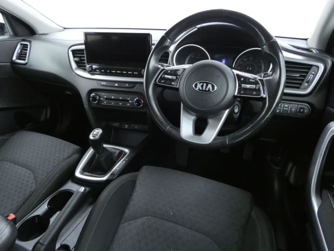 2025 Kia Ceed