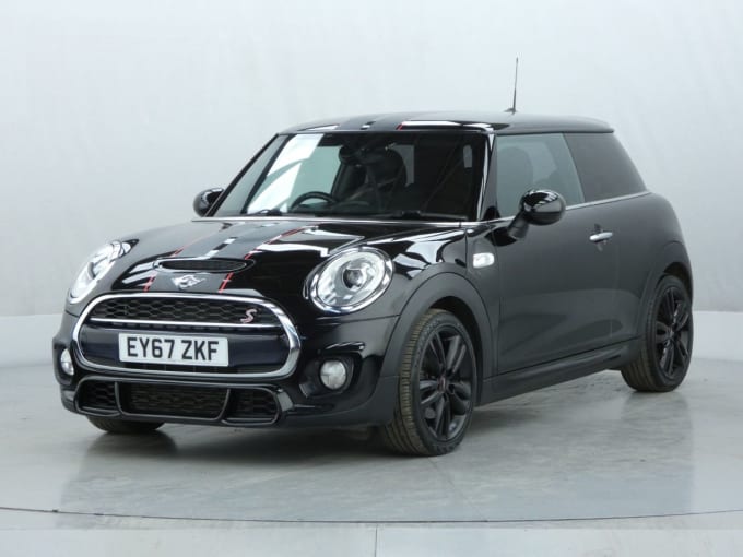 2025 Mini Hatch