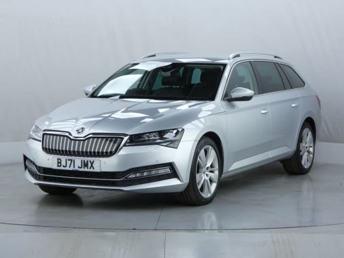 2025 Skoda Superb