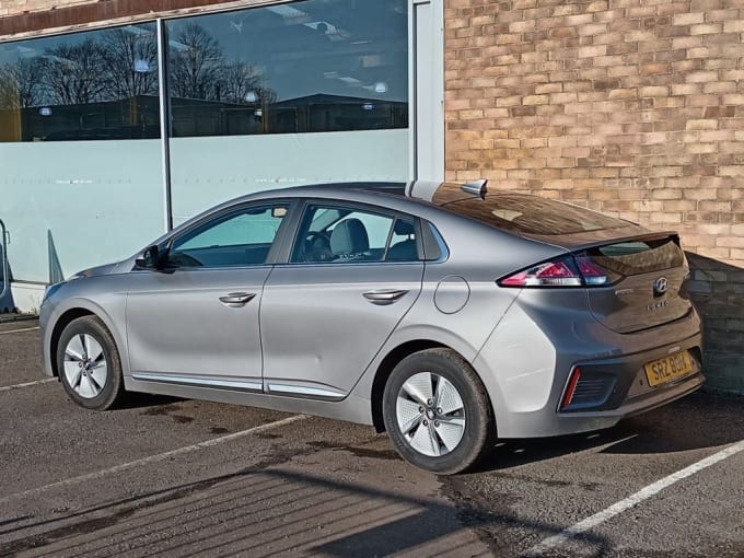 2025 Hyundai Ioniq