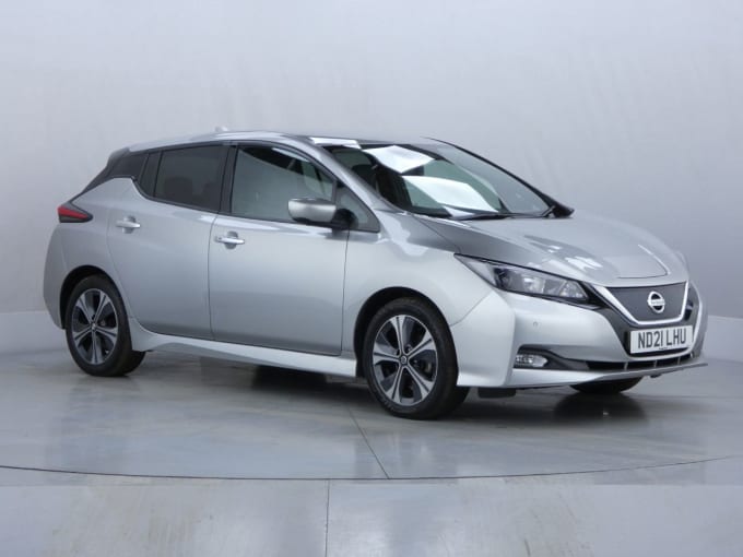 2025 Nissan Leaf