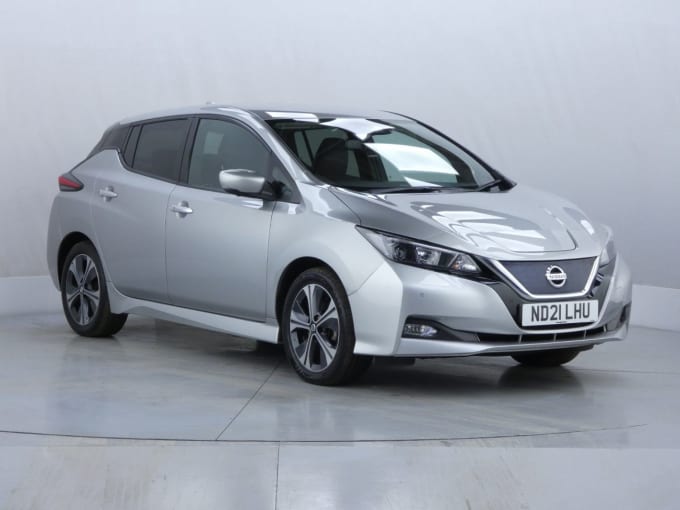 2025 Nissan Leaf