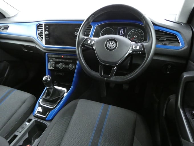 2025 Volkswagen T-roc