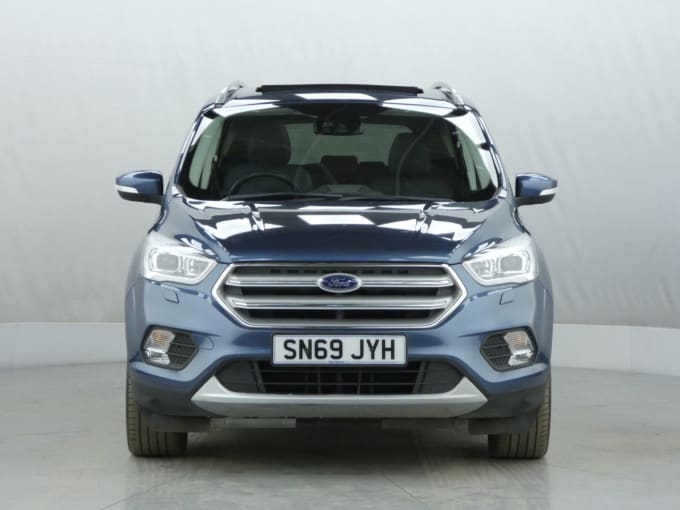 2025 Ford Kuga