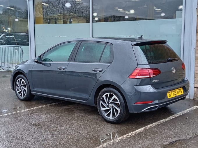 2025 Volkswagen Golf