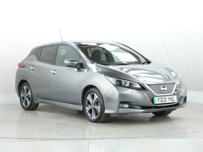 2025 Nissan Leaf