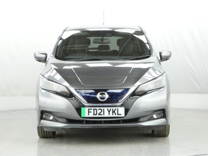 2025 Nissan Leaf