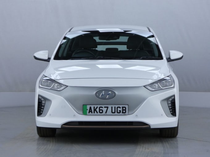 2025 Hyundai Ioniq