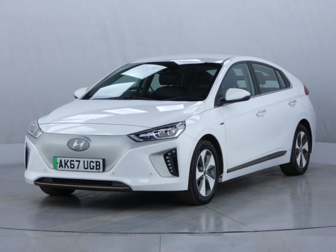 2025 Hyundai Ioniq