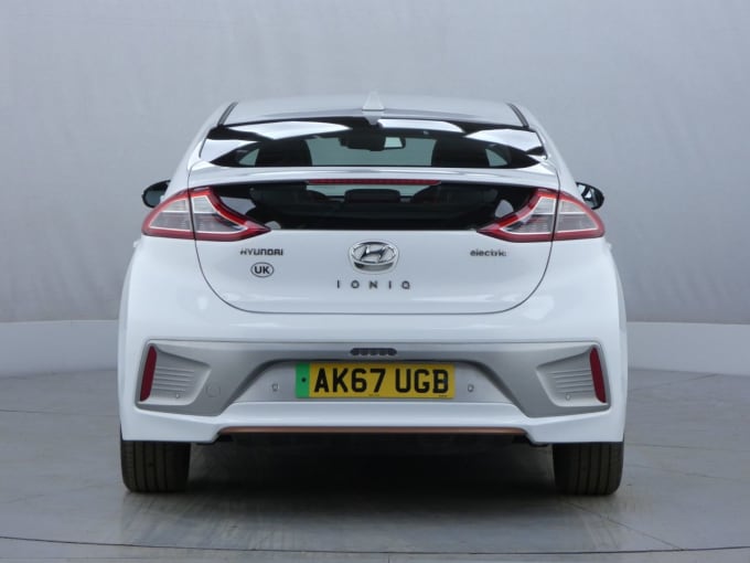 2025 Hyundai Ioniq