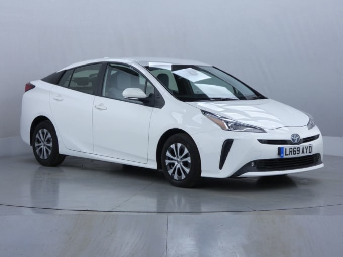 2025 Toyota Prius