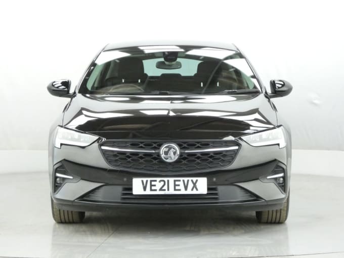 2025 Vauxhall Insignia