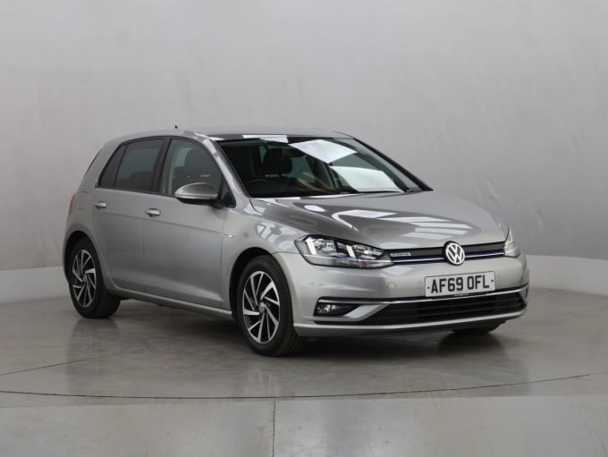 2025 Volkswagen Golf