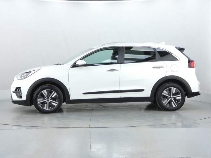 2025 Kia Niro