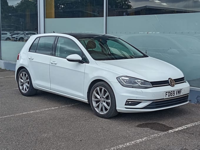 2025 Volkswagen Golf