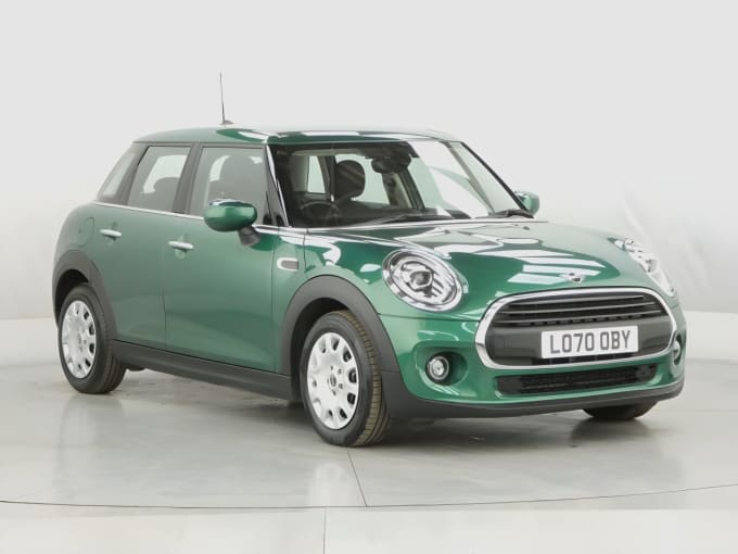 2025 Mini Hatch