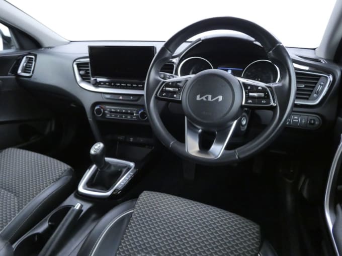 2025 Kia Ceed