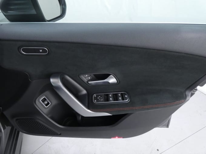 2025 Mercedes-benz A-class