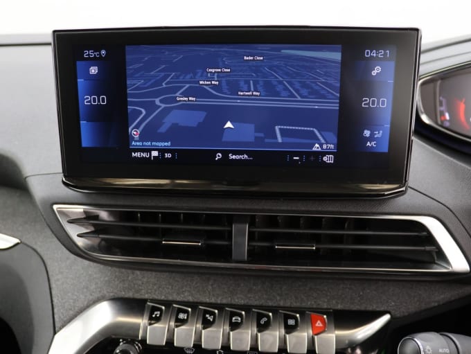 2025 Peugeot 5008