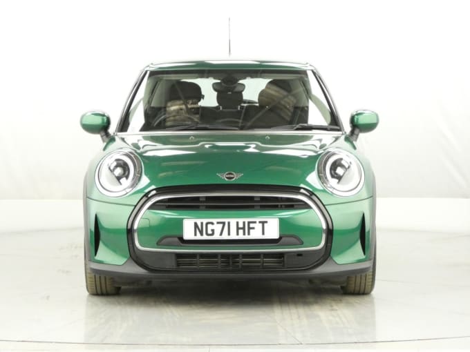 2025 Mini Hatch